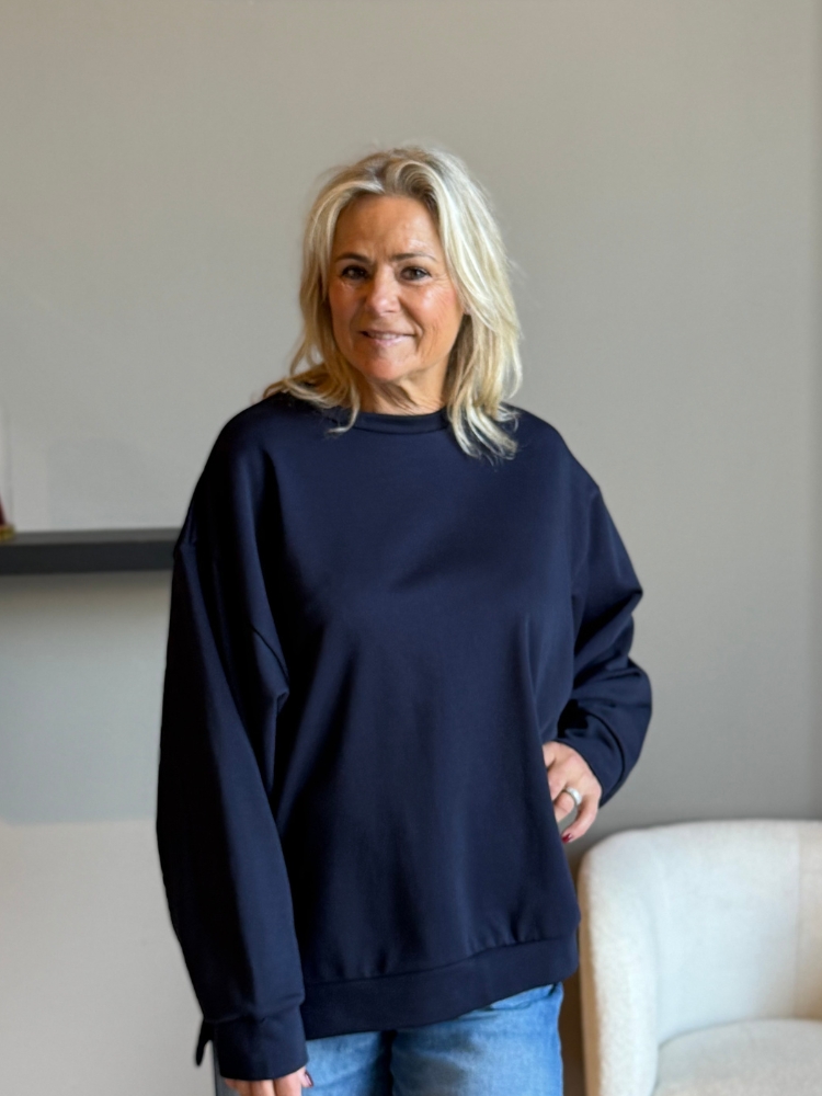 Frenkie Cruz sweater navy