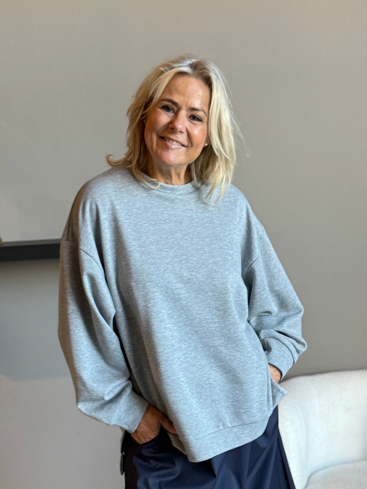 Frenkie Cruz sweater grijs