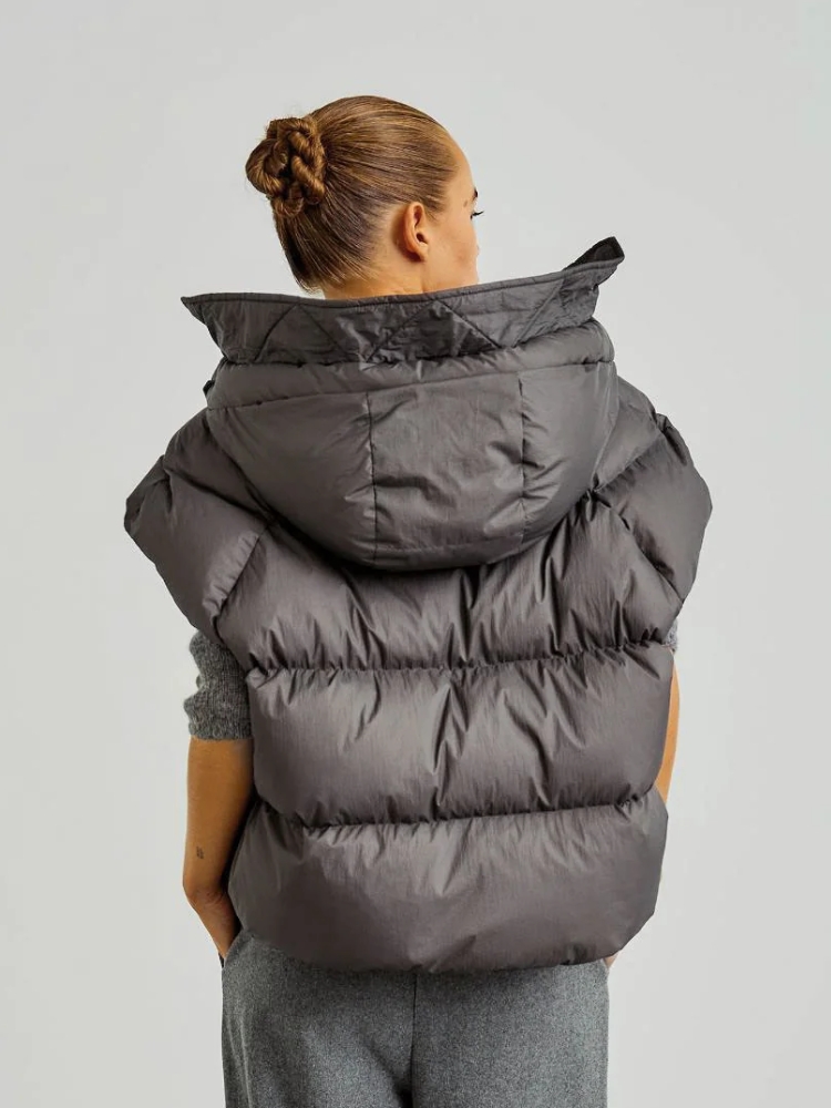 WBLVENICE down waiscoat charcoal art