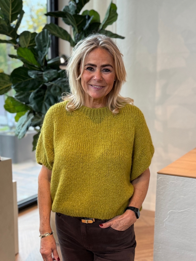 Trui Rianne korte mouw groen