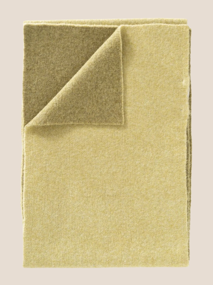 YAYA 03-510015-509 zachte sjaal met tweekleurig design