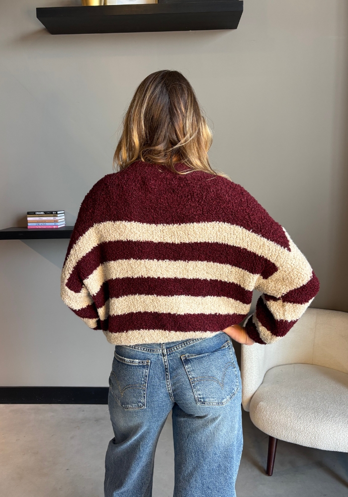 bouclé trui streep bordeaux