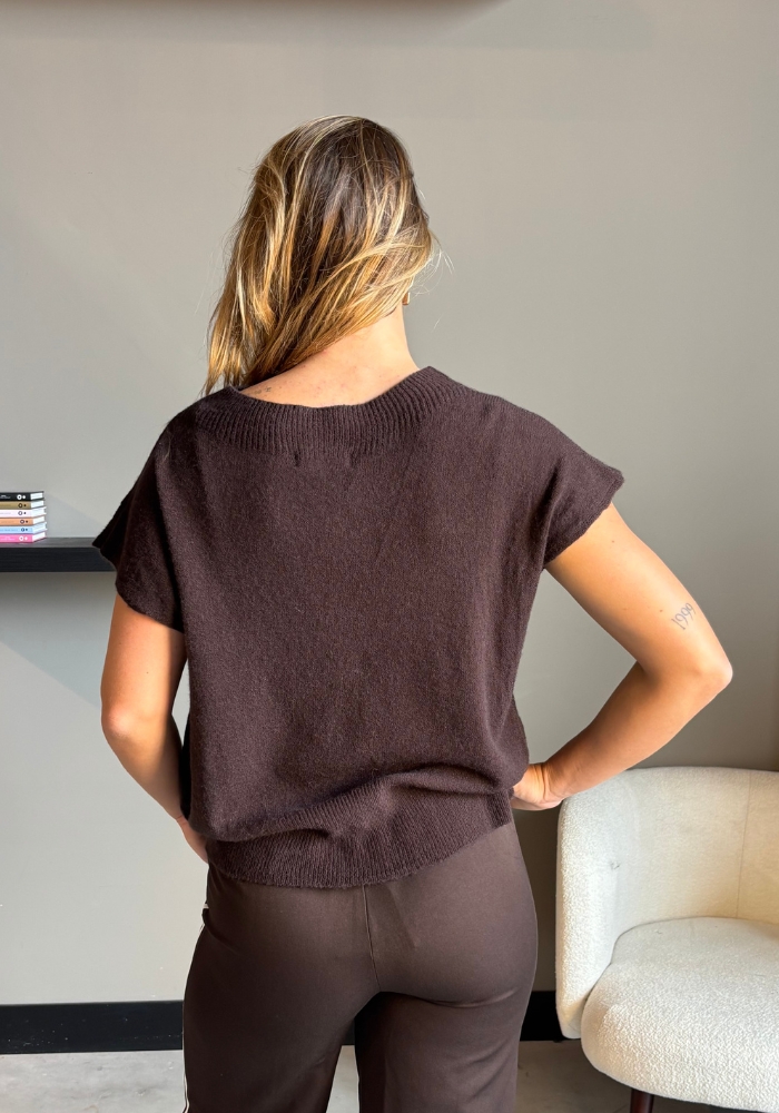 ronde hals knit korte mouw bruin