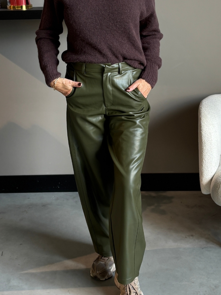 Vegan leather barrel groen