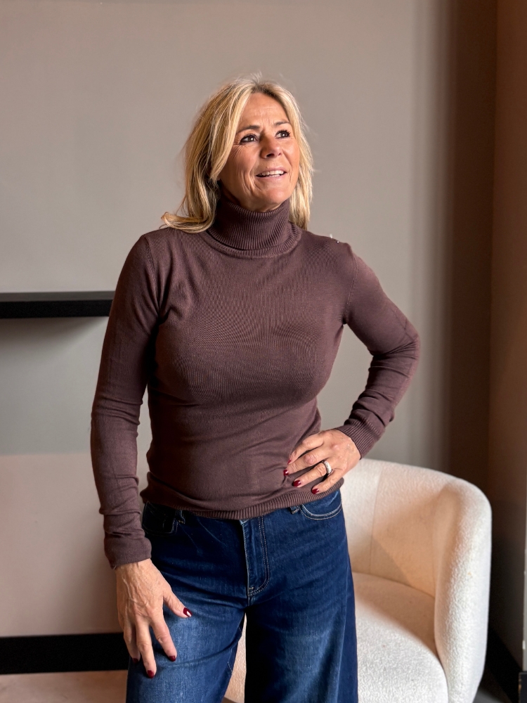 Lange mouw kol basic bruin