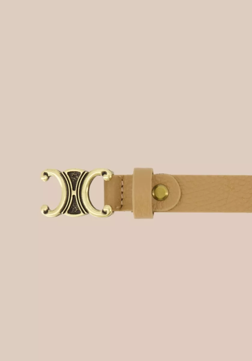 By Jill Eline riem small camel