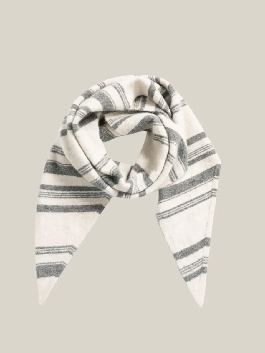 YaYa YAYA Zachte gebreide sjaal met franjes van dezelfde stof Light Beige Dessin